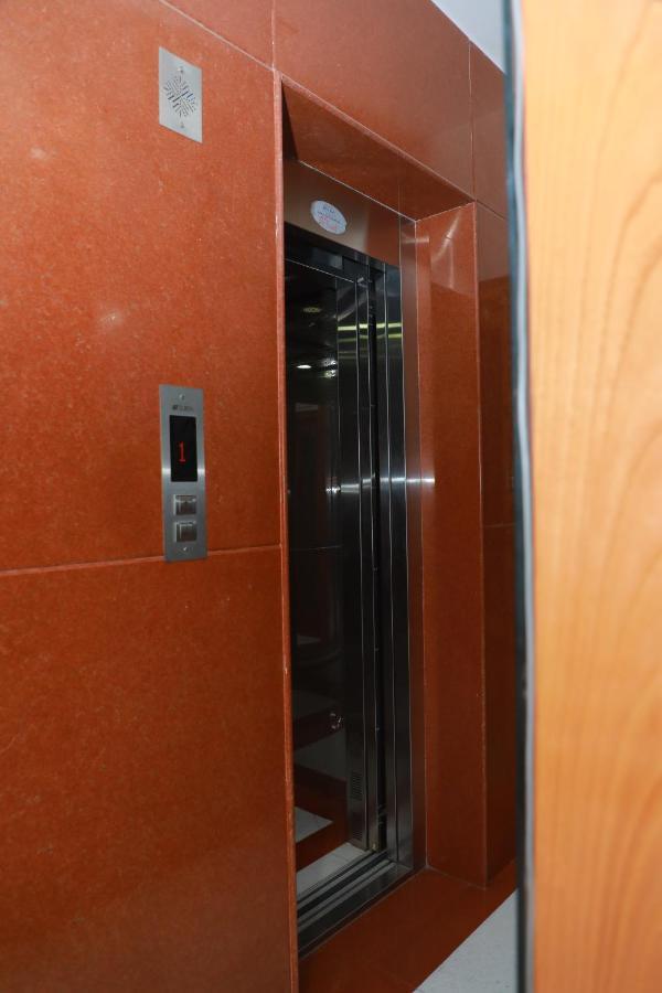 Hill View Paradise - 2Bhk'S & Rooms - A Golden Group Of Premium Home Stays - Tirupati Dış mekan fotoğraf